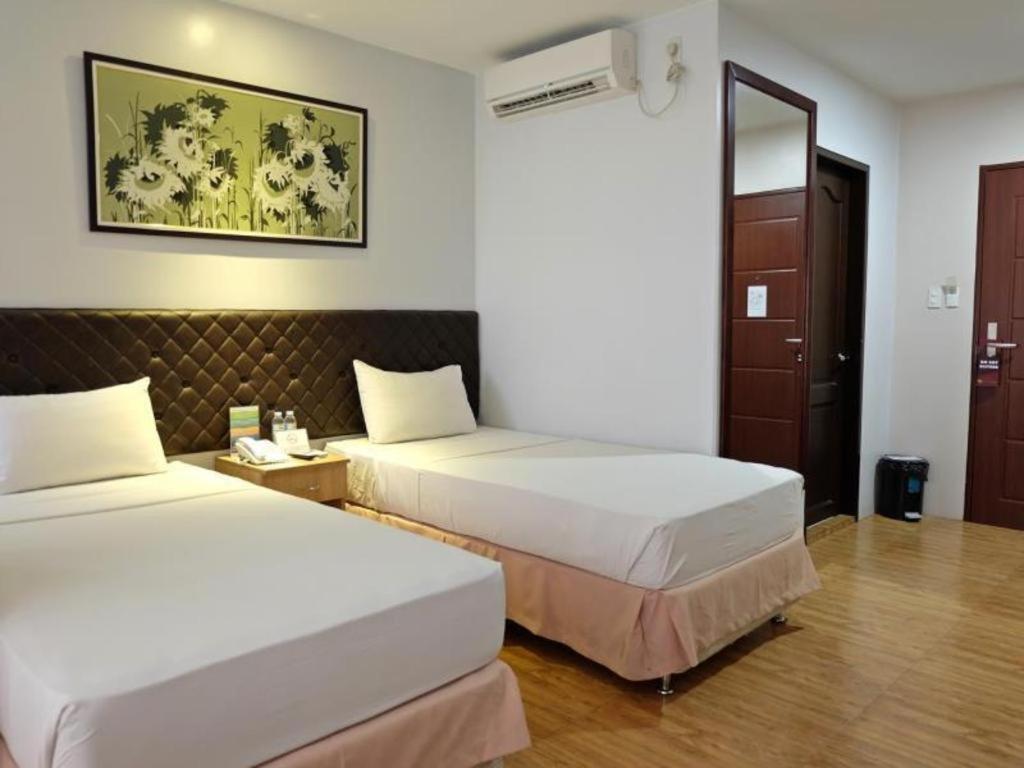 Capitol Central Hotel And Suites Cebu Екстериор снимка