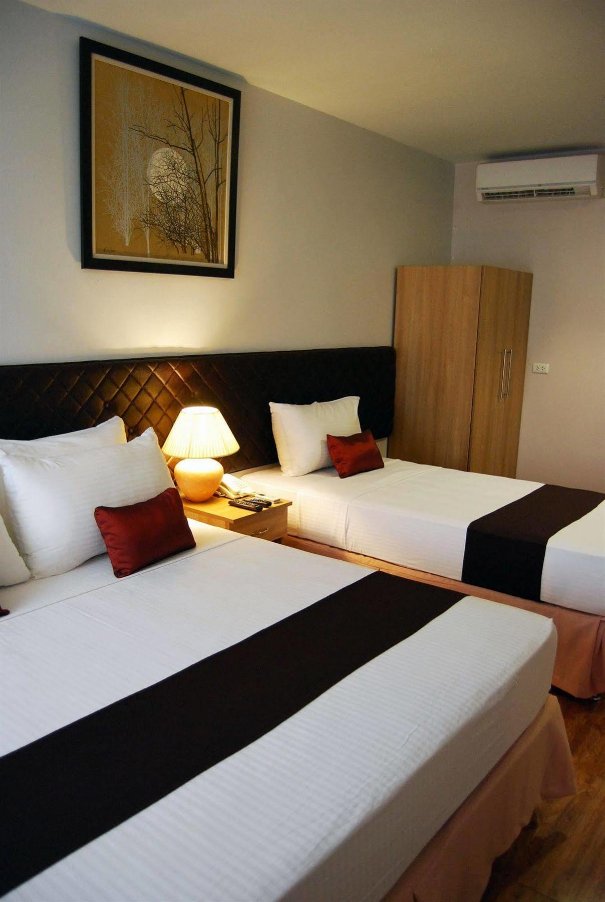 Capitol Central Hotel And Suites Cebu Екстериор снимка